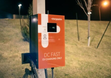 instalación punto recarga eléctrico