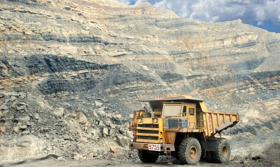 mining equipment supplier