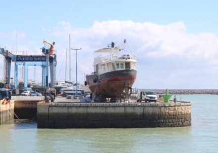 boat repair shop